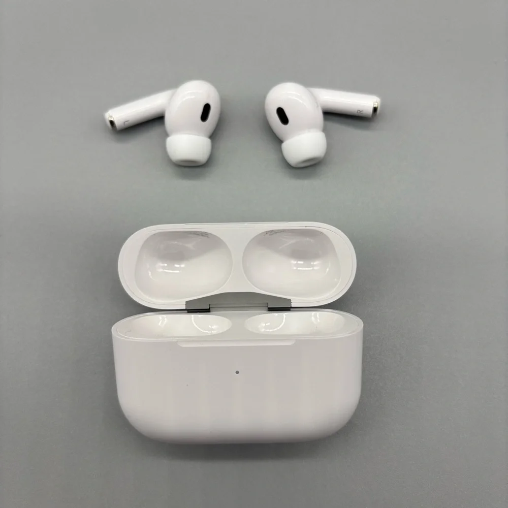 Apple White AirPods Pro 2 with MagSafe wireless charging